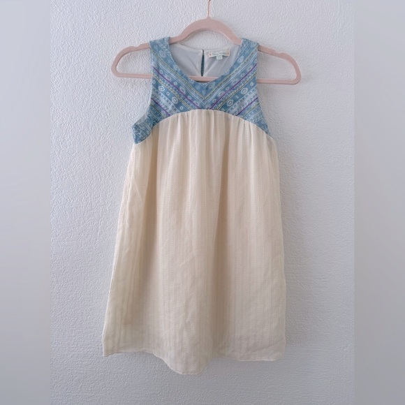 Flying Tomato Sleeveless Cream and Blue Dress Size 9-10 - Picture 2 of 8